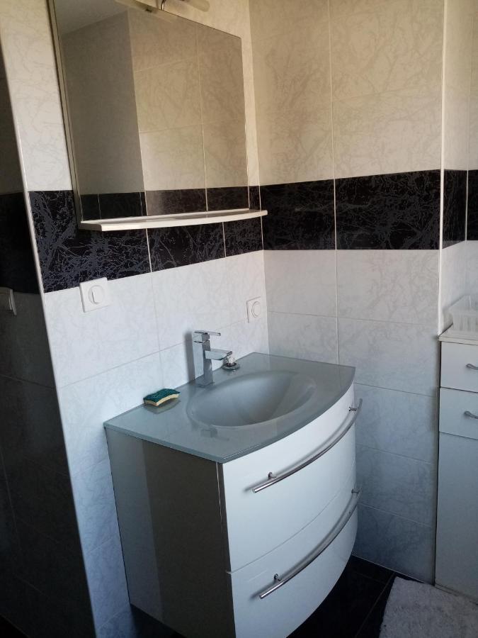 Chez patou Apartman Jezainville Kültér fotó